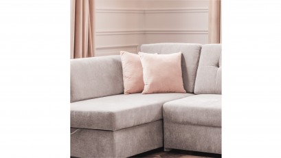 Hauss Decorative Pillow 45cm x 45cm - Soft cushion with a flanged edges