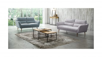Des Sofa Tromso 2.5 - Compact, space-saving couch.